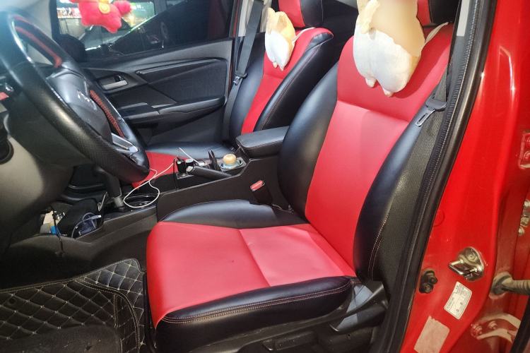 Used Honda Fit 2014 1.5L LX CVT Comfort Model Left Front Seat