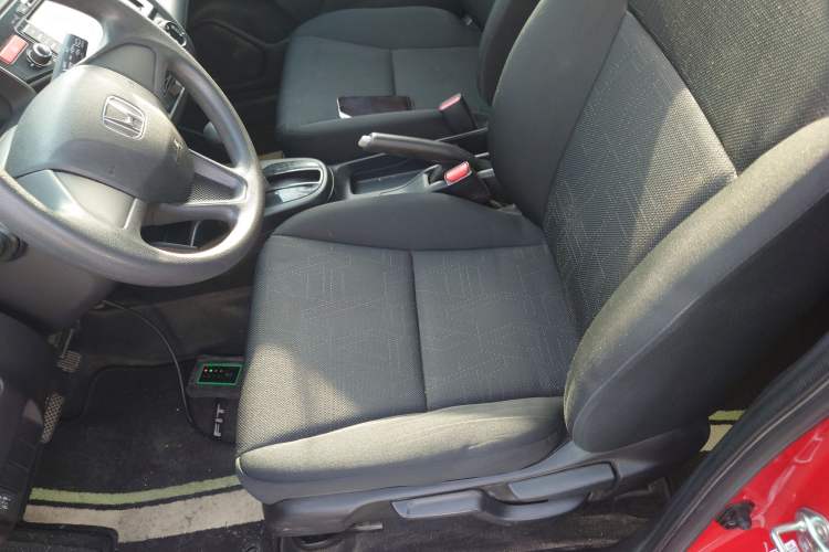 Used Honda Fit 2014 1.5L LX CVT Comfort Model Left Front Seat