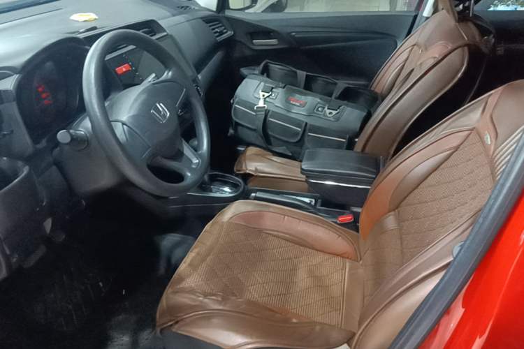 Used Honda Fit 2014 1.5L LX CVT Comfort Model Left Front Seat