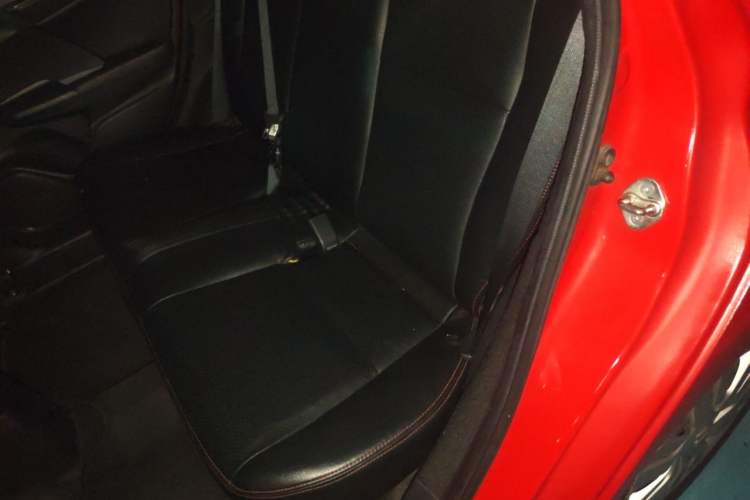 Used Honda Fit 2014 1.5L LX CVT Comfort Model Left Rear Seat