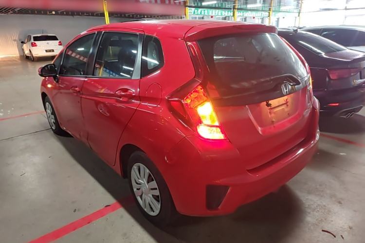 Used Honda Fit 2014 1.5L LX CVT Comfort Model Rear Left 45 Deg
