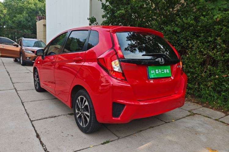 Used Honda Fit 2014 1.5L LX CVT Comfort Model Rear Left 45 Deg