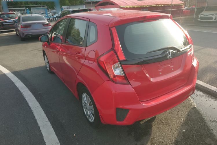 Used Honda Fit 2014 1.5L LX CVT Comfort Model Rear Left 45 Deg