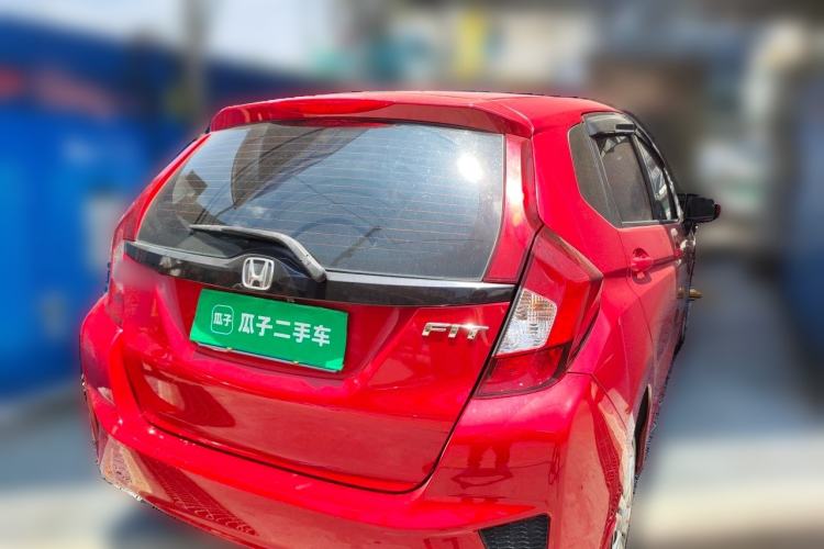 Used Honda Fit 2014 1.5L LX CVT Comfort Model Rear Right 45 Deg