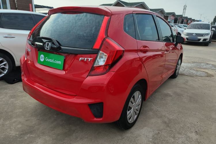 Used Honda Fit 2014 1.5L LX CVT Comfort Model Rear Right 45 Deg