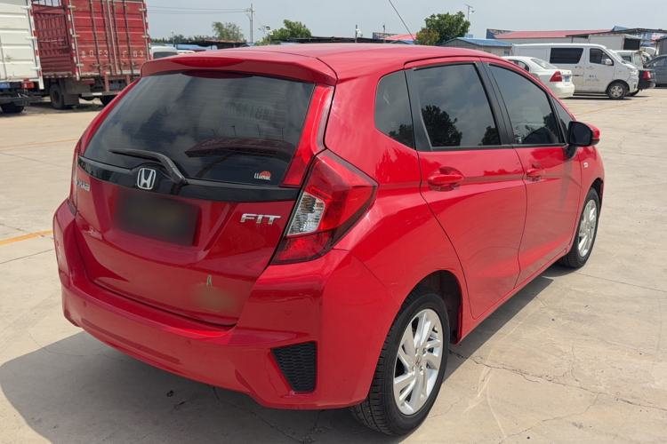 Used Honda Fit 2014 1.5L LX CVT Comfort Model Rear Right 45 Deg