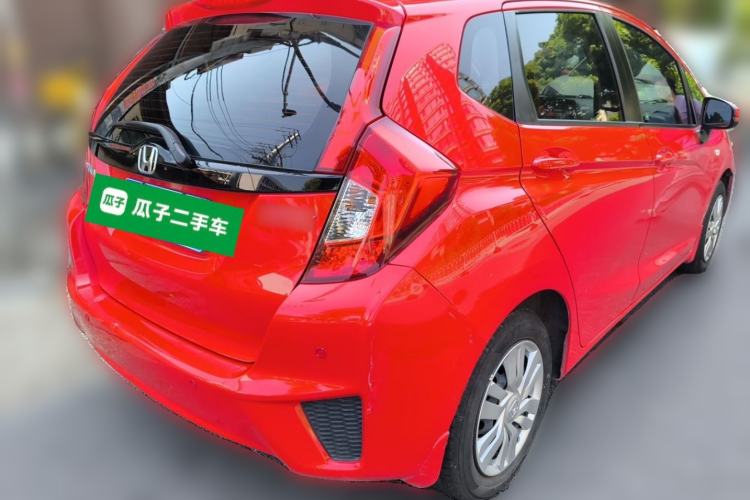 Used Honda Fit 2014 1.5L LX CVT Comfort Model Rear Right 45 Deg