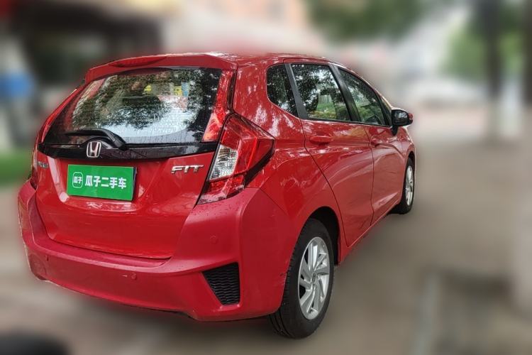 Used Honda Fit 2014 1.5L SE CVT Fashion Model Rear Right 45 Deg