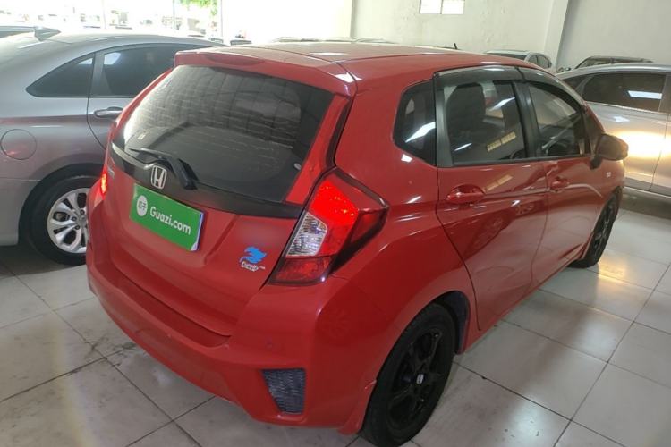 Used Honda Fit 2014 1.5L LX CVT Comfort Model Rear Right 45 Deg