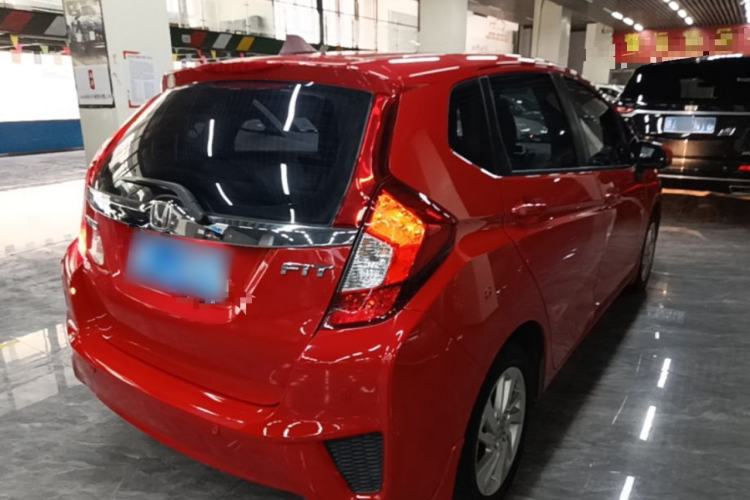 Used Honda Fit 2014 1.5L EX CVT Elite Model Rear Right 45 Deg