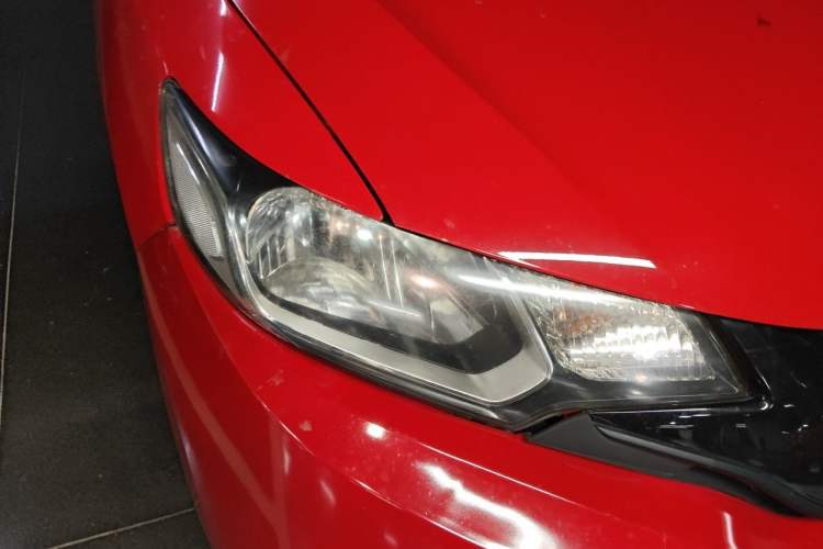 Used Honda Fit 2014 1.5L LX CVT Comfort Model Right Front Headlight
