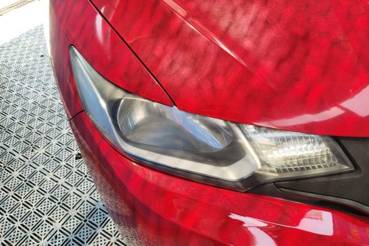 Used Honda Fit 2014 1.5L LX CVT Comfort Model Right Front Headlight