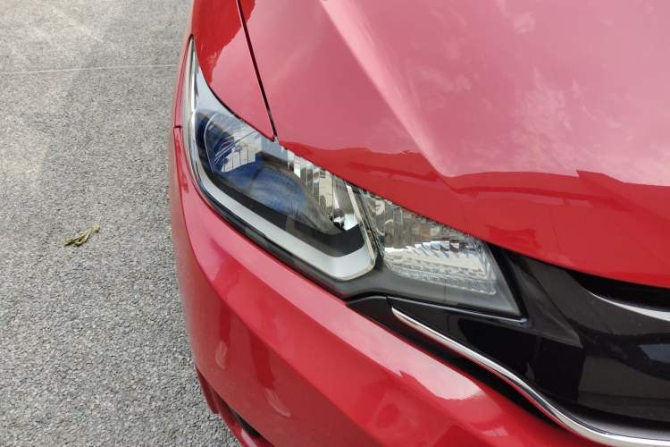 Used Honda Fit 2014 1.5L EX CVT Elite Model Right Front Headlight