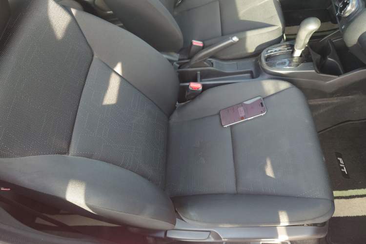 Used Honda Fit 2014 1.5L LX CVT Comfort Model Right Front Seat