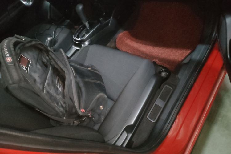 Used Honda Fit 2014 1.5L LX CVT Comfort Model Right Front Seat