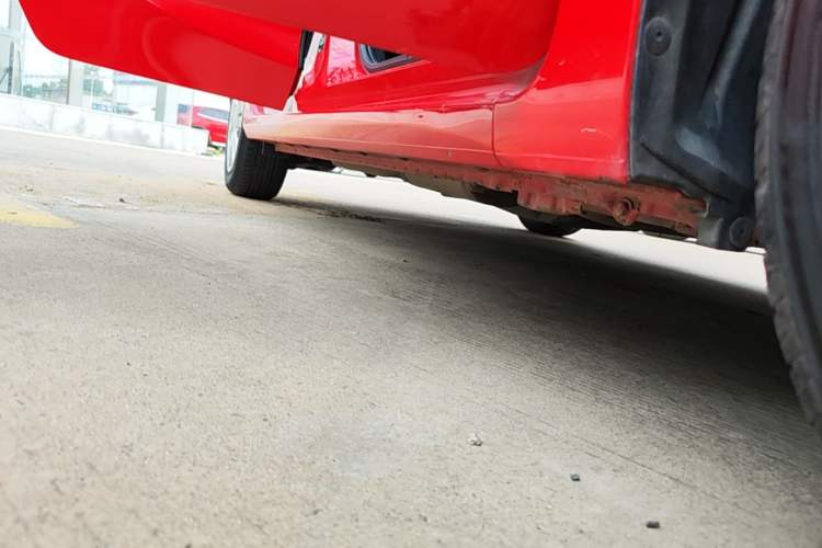 Used Honda Fit 2014 1.5L LX CVT Comfort Model Right Side Sill