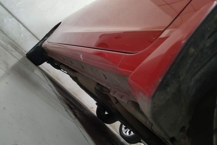 Used Honda Fit 2014 1.5L LX CVT Comfort Model Right Side Sill