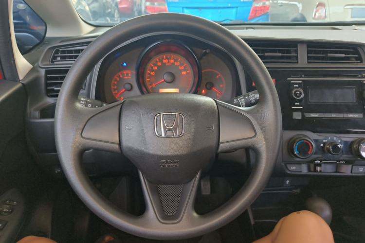 Used Honda Fit 2014 1.5L LX CVT Comfort Model Steering Wheel