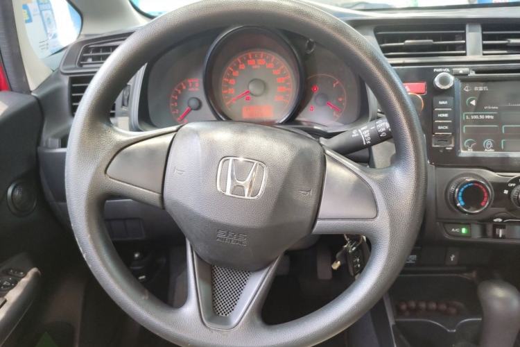Used Honda Fit 2014 1.5L LX CVT Comfort Model Steering Wheel