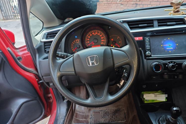 Used Honda Fit 2014 1.5L LX Manual Comfort Model Steering Wheel