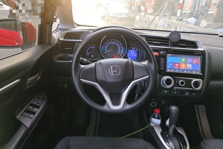 Used Honda Fit 2014 1.5L SE CVT Fashion Model Steering Wheel
