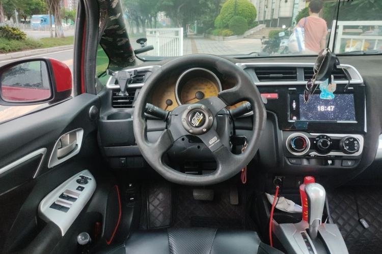 Used Honda Fit 2014 1.5L LX CVT Comfort Model Steering Wheel