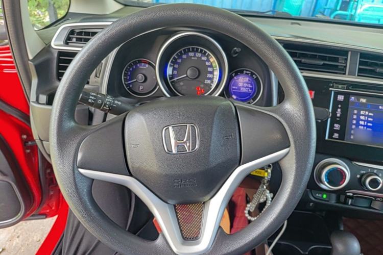 Used Honda Fit 2014 1.5L SE CVT Fashion Model Steering Wheel