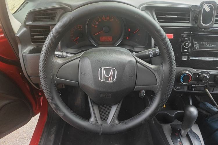 Used Honda Fit 2014 1.5L LX CVT Comfort Model Steering Wheel