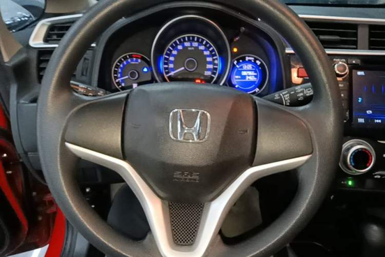 Used Honda Fit 2014 1.5L EX CVT Elite Model Steering Wheel