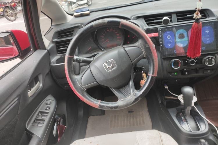 Used Honda Fit 2014 1.5L LX CVT Comfort Model Steering Wheel