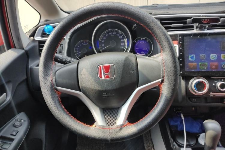 Used Honda Fit 2014 1.5L EX CVT Elite Model Steering Wheel