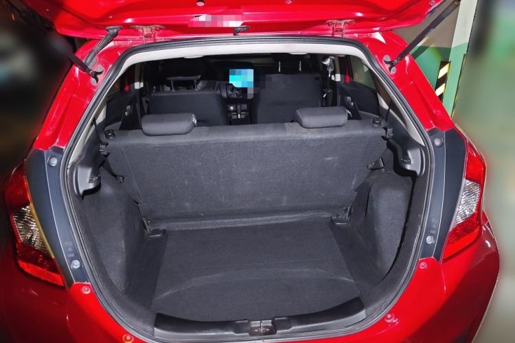 Used Honda Fit 2014 1.5L LX CVT Comfort Model Trunk