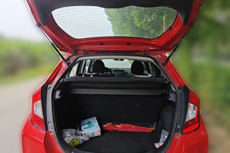 Used Honda Fit 2014 1.5L LX CVT Comfort Model Trunk