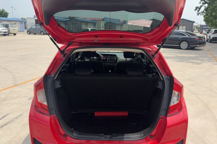 Used Honda Fit 2014 1.5L LX CVT Comfort Model Trunk