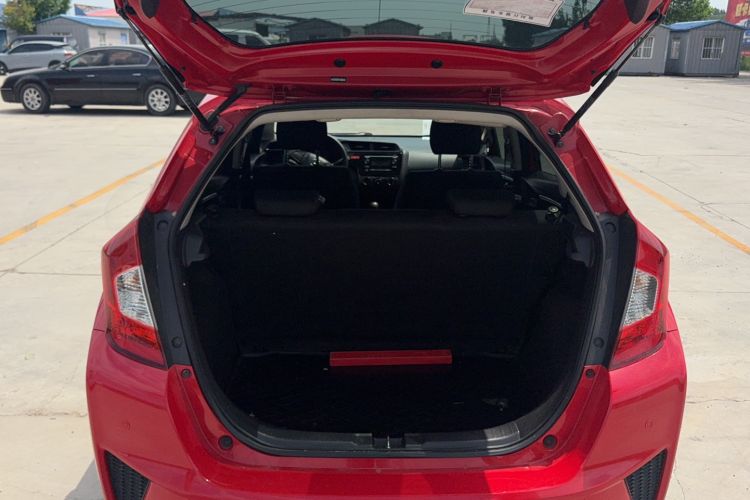Used Honda Fit 2014 1.5L LX CVT Comfort Model Trunk