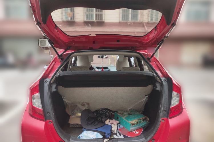 Used Honda Fit 2014 1.5L LX CVT Comfort Model Trunk