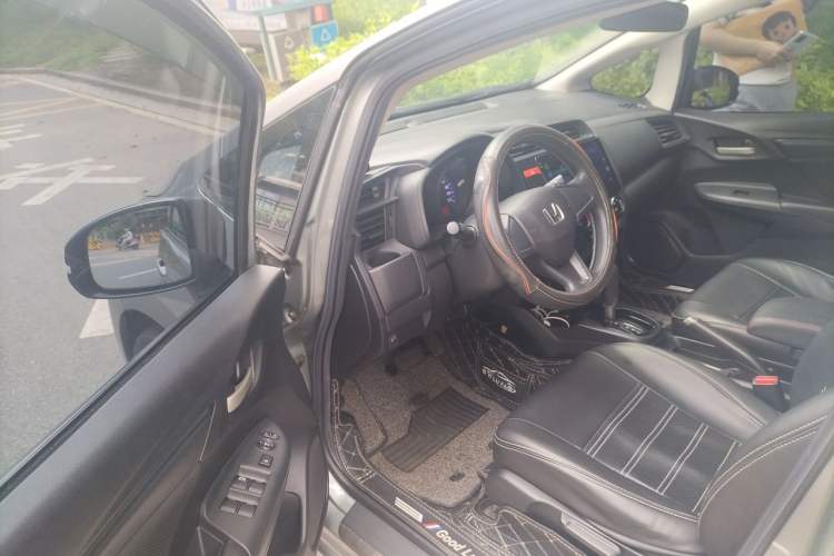 Used Honda Fit 2014 1.5L LX CVT Comfort Model Driver Seat