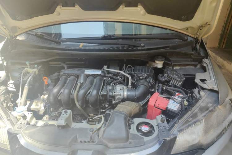 Used Honda Fit 2014 1.5L EX CVT Elite Model Engine Bay