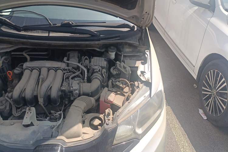 Used Honda Fit 2014 1.5L LX CVT Comfort Model Engine Bay Left