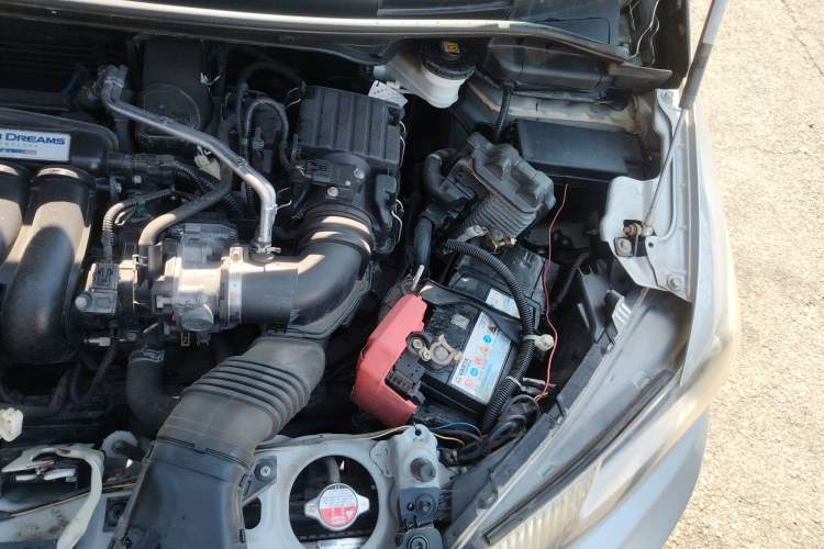 Used Honda Fit 2014 1.5L EX CVT Elite Model Engine Bay Left