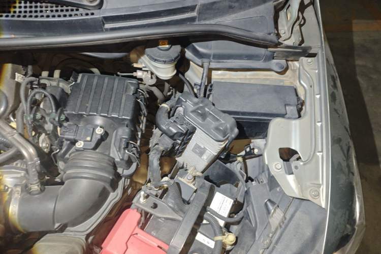 Used Honda Fit 2014 1.5L LX CVT Comfort Model Engine Bay Left