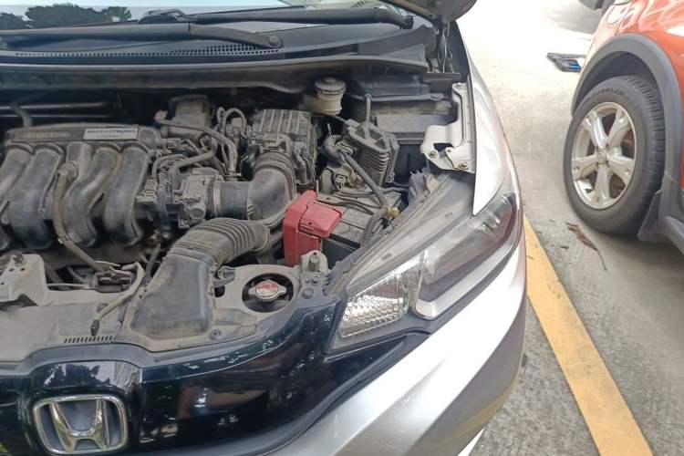 Used Honda Fit 2014 1.5L LX CVT Comfort Model Engine Bay Left