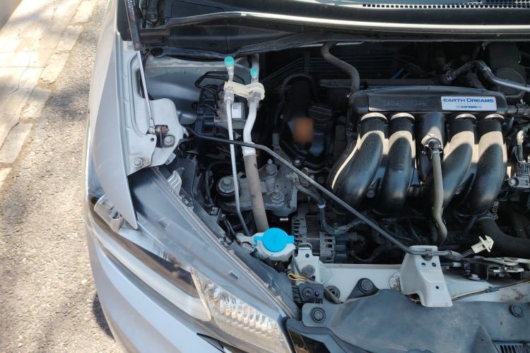 Used Honda Fit 2014 1.5L EX CVT Elite Model Engine Bay Right