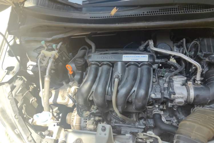 Used Honda Fit 2014 1.5L EX CVT Elite Model Engine Bay Right