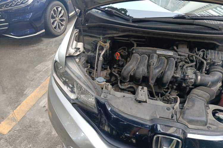 Used Honda Fit 2014 1.5L LX CVT Comfort Model Engine Bay Right