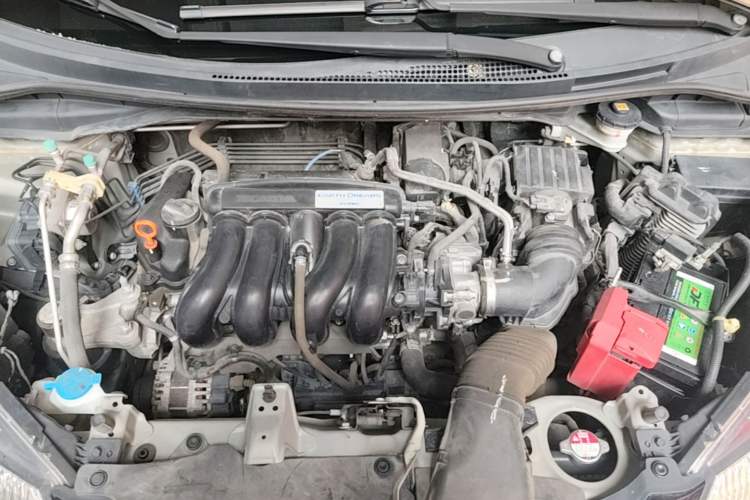 Used Honda Fit 2014 1.5L EX CVT Elite Model Engine Bay