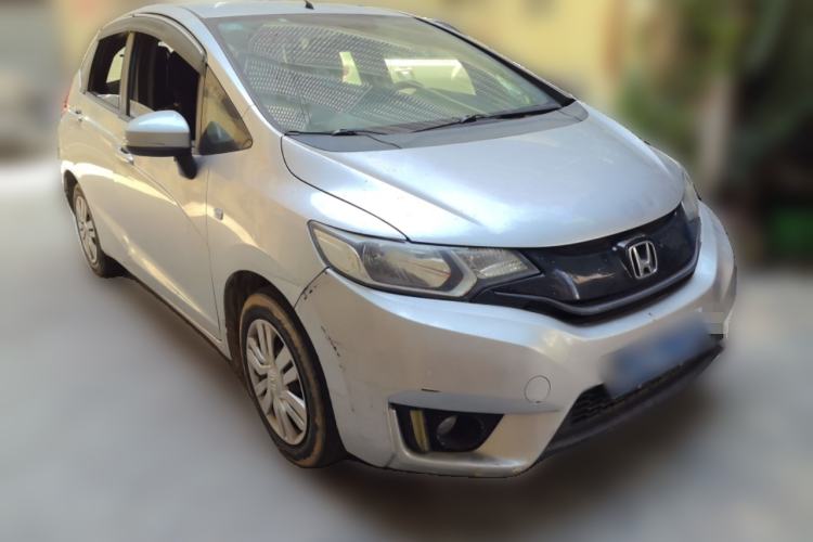 Used Honda Fit 2014 1.5L LX CVT Comfort Model Front Right 45 Deg