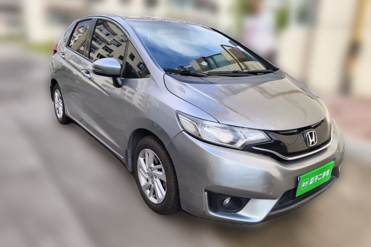 Used Honda Fit 2014 1.5L EX CVT Elite Model Front Right 45 Deg