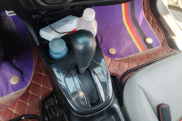 Used Honda Fit 2014 1.5L EX CVT Elite Model Gear Lever