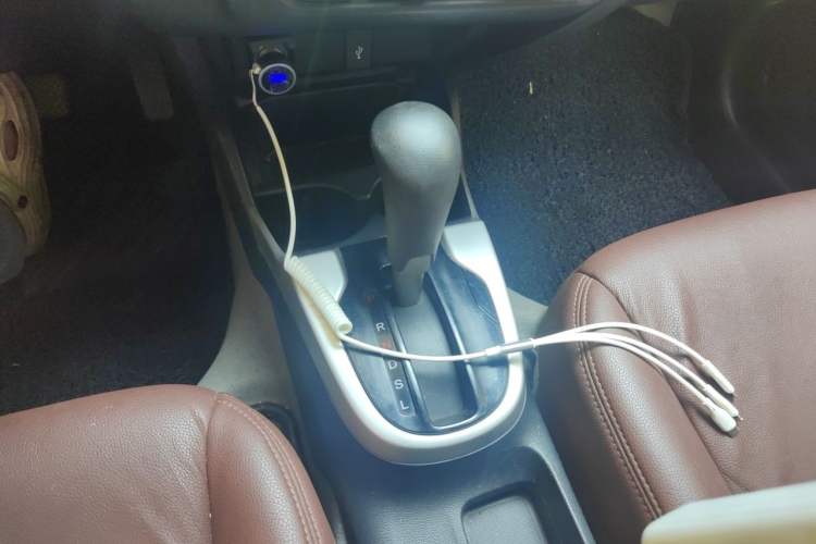 Used Honda Fit 2014 1.5L EX CVT Elite Model Gear Lever
